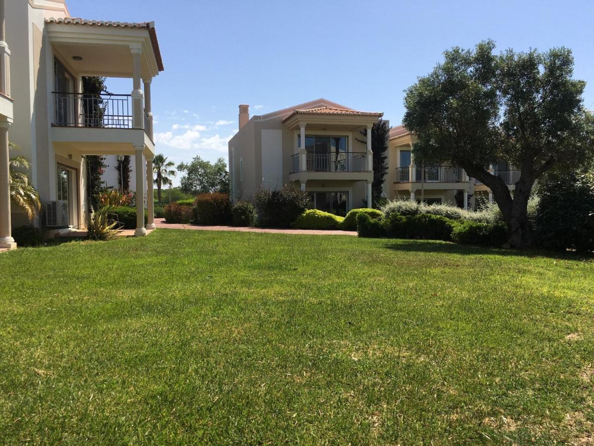 Villa Familiare (2 Adulti + 2 Bambini)